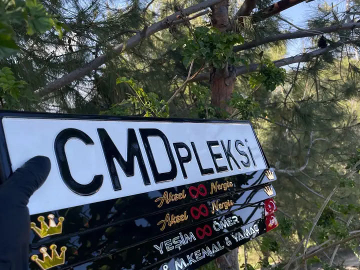 CMD PLEKSİ