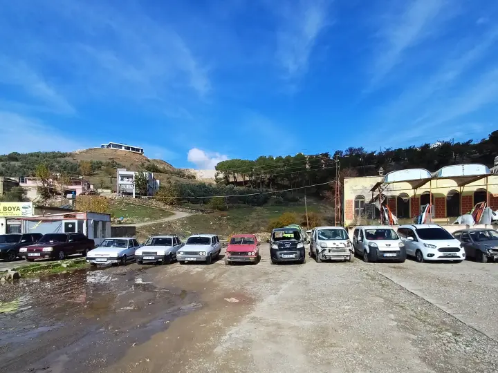 CÜNEYT KAPORTA BOYA