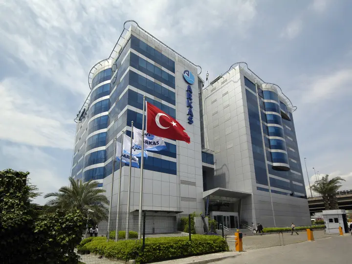 DB Schenker Arkas