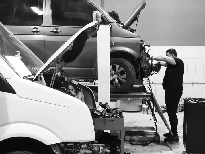 DEDE GARAGE AUTOMÐžTIVE