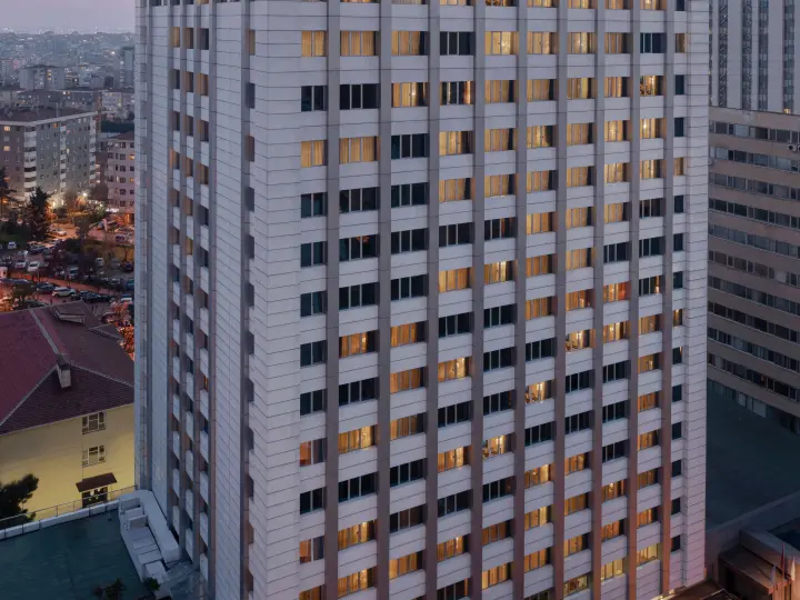 Dedeman Otel Garajı