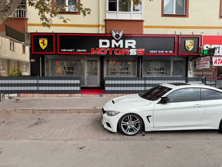 Dem Motors