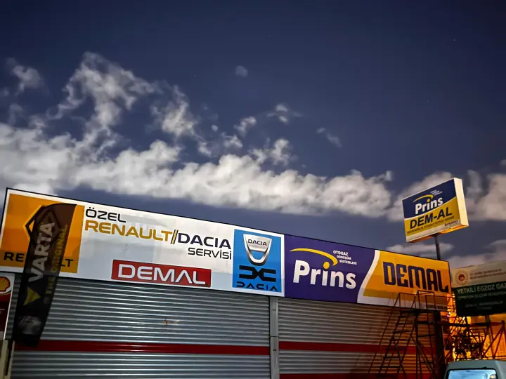DEMAL RENAULT VE DACIA ÖZEL SERVİS İZMİT