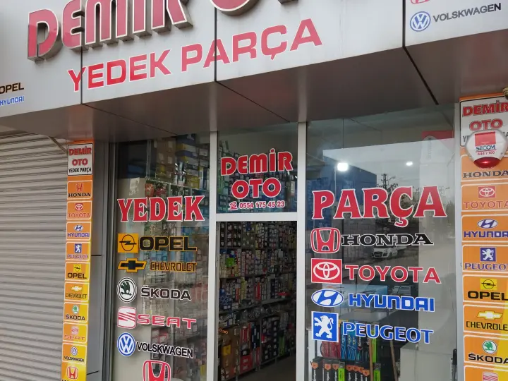 Demir Oto