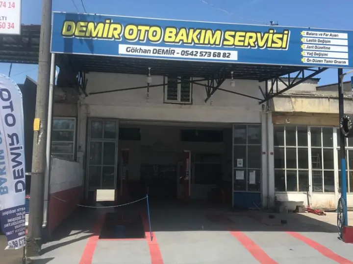 Demir Oto Bakım Servisi