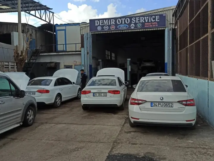 Demir Oto Cam Film Servisi
