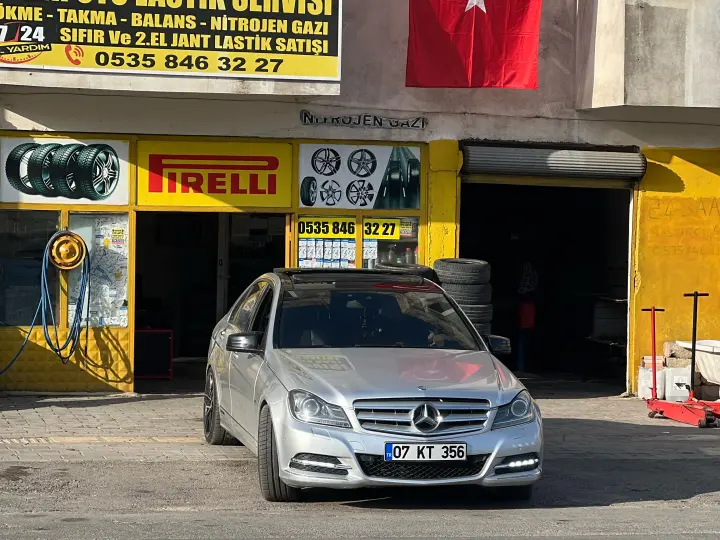 Demir Oto Lastik Servisi