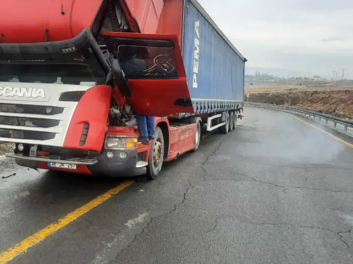 Demiral Oto Tır Servisi