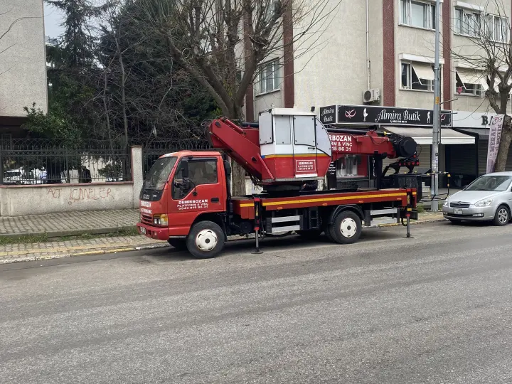 Demirbozan Vinç Platform Kiralama