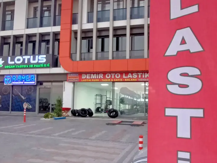 Demirotolastik