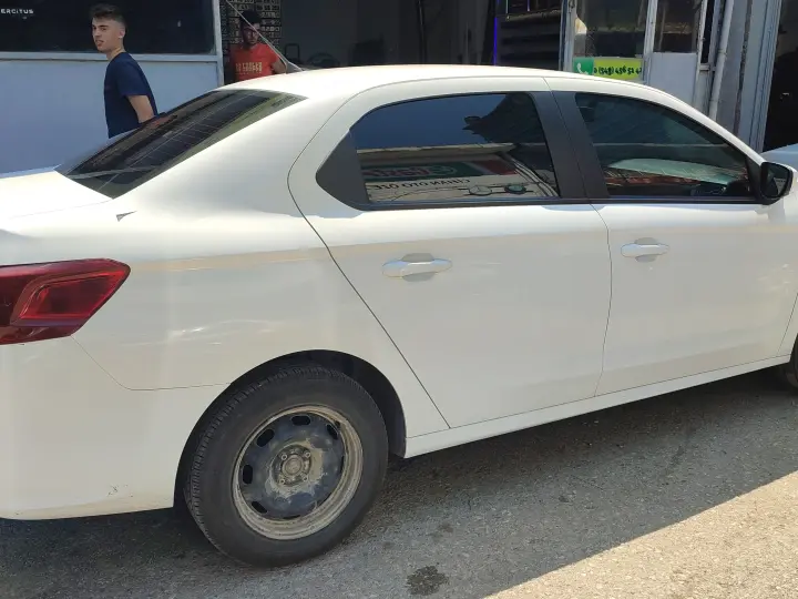 Deniz Ticaret - Cam Filmi ve Oto Lastik