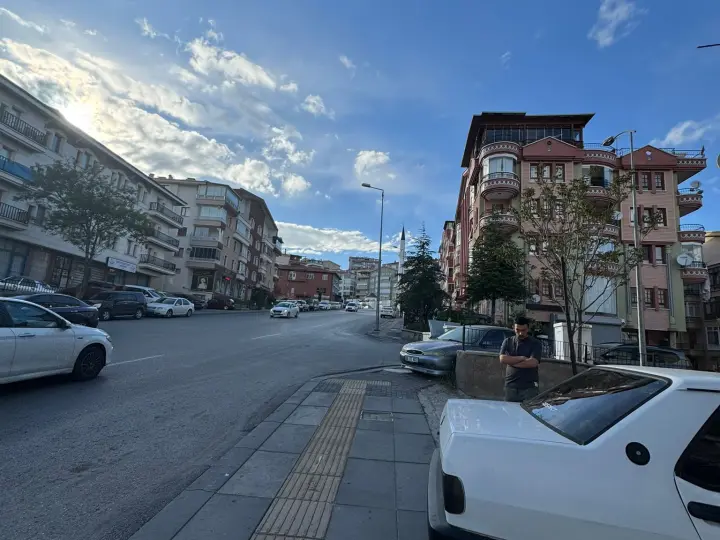 DESİBEL OTO AKSESUAR VE ELEKTRİK