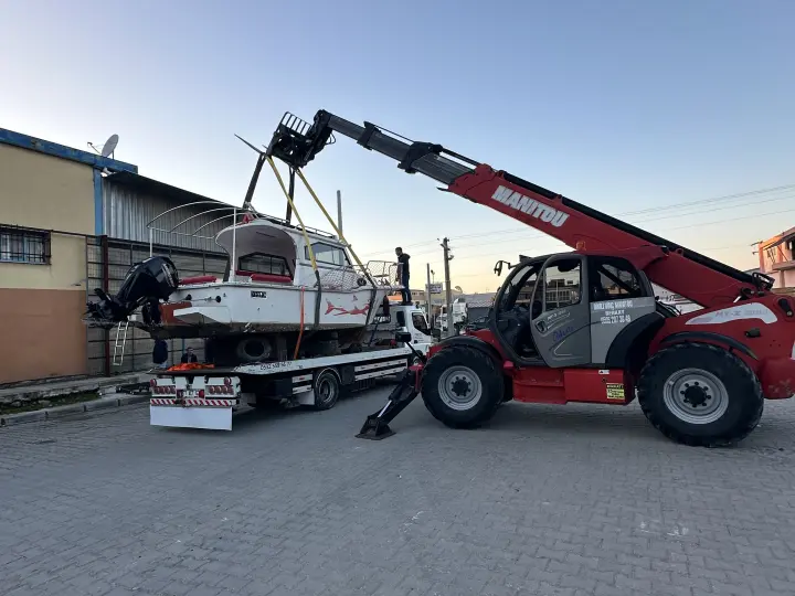 DİKİLİ VİNÇ MANİTOU HİZMETLERİ