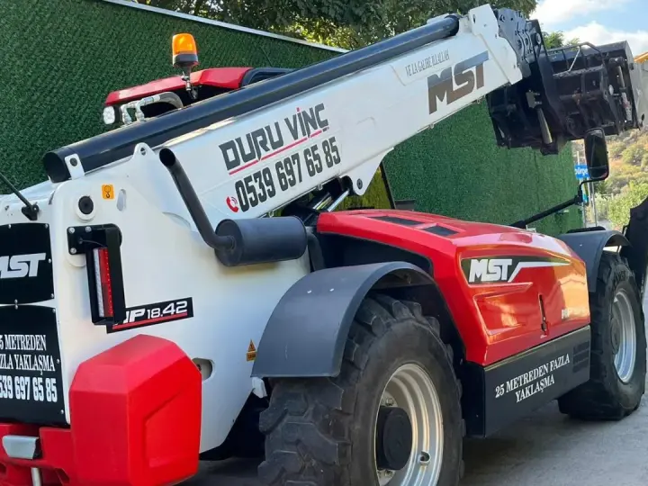 DİKİLİ VİNÇ MANİTUO HİZMETLERİ DURU VİNÇ