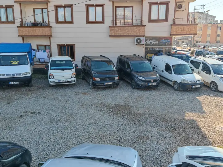 Dönmez Kardeşler Oto Galeri