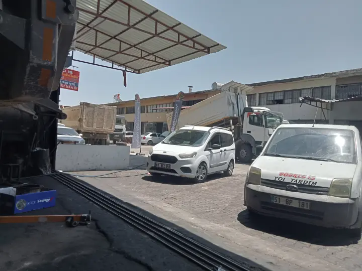 DONUK Kamyon tamircisi ahmet usta