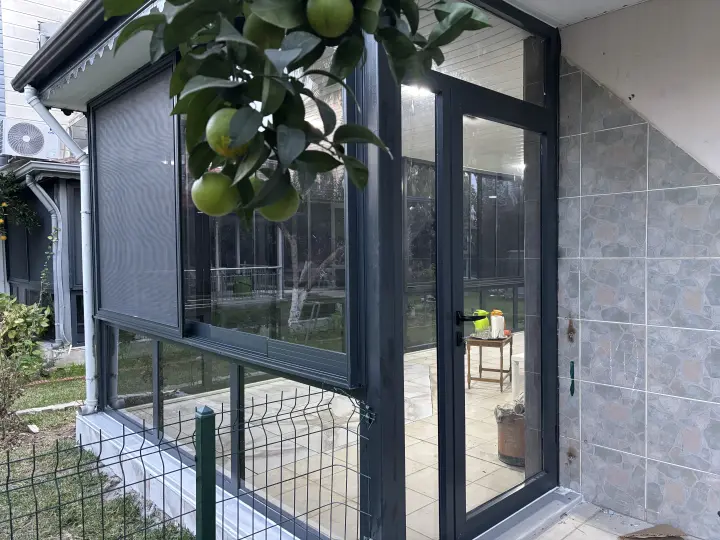 Dünya Cam Sanat Atölyesi
