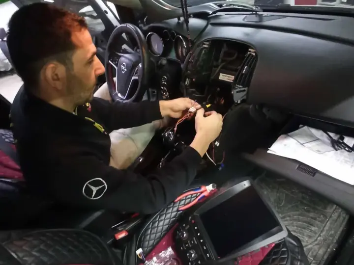 Düzenli detailing ppf cam filmi