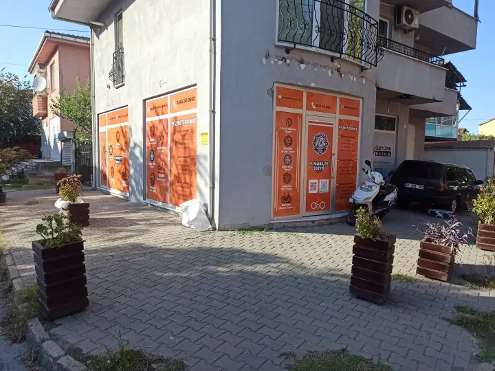 E MOBİLİTE SERVİS By Yılmaz