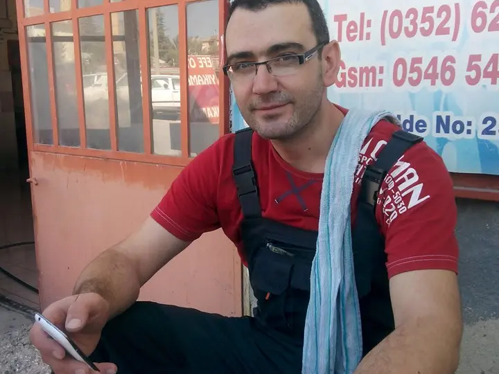 Efe oto kuaför