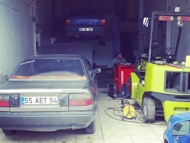 Efsane Motor