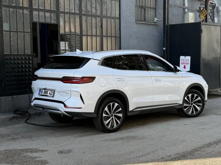 Egzoz emisyon ölçüm istasyonu