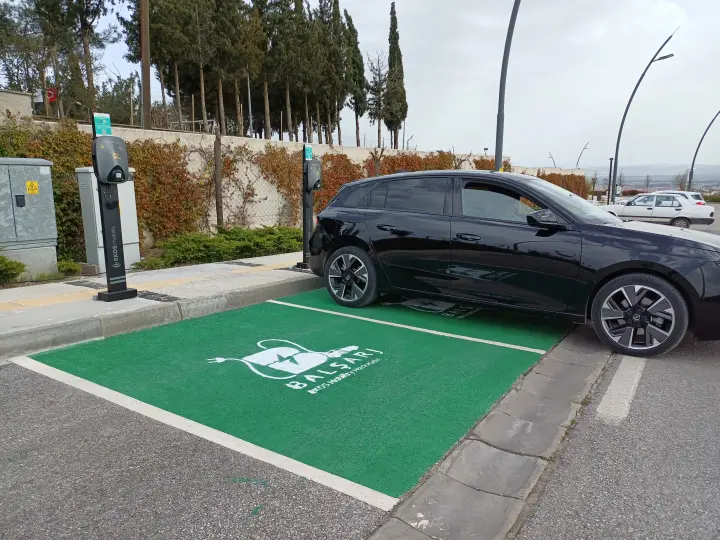 Ekos Mobility Şarj İstasyonu