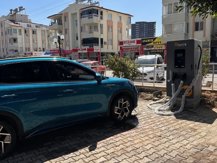 Elektrikli Araç Şarj İstasyonu