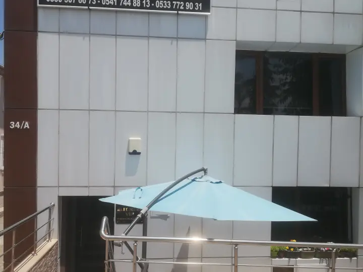 Elit Mina Rent A Car