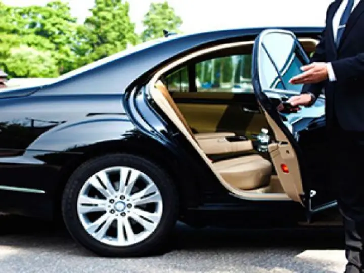 Elysee Rent a Car