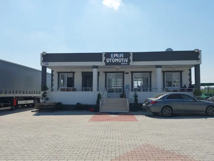 EMİNOĞLU GALERİ