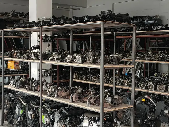 EMRE GARAJ (çıkma parça marketi)