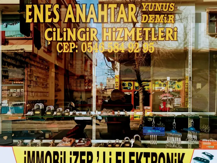 Enes Anahtarcı ve Çilingir