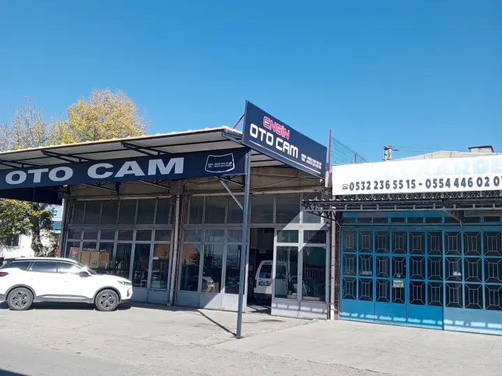 Engin Oto Cam