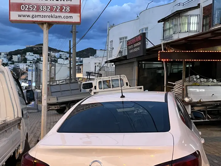 Er Sude Oto Kiralama Bodrum