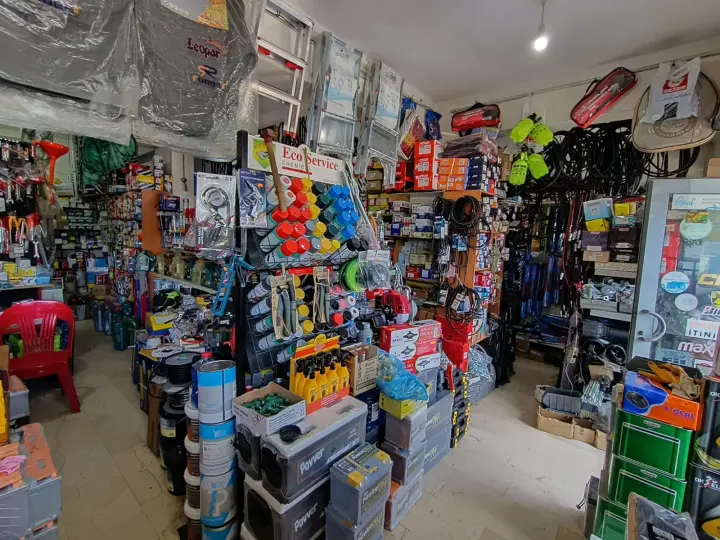 ER TİCARET YEDEK PARÇA MADENİ YAĞ