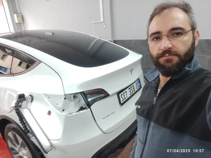 Erdemir Oto Doğrultma ve göçük onarım servisi