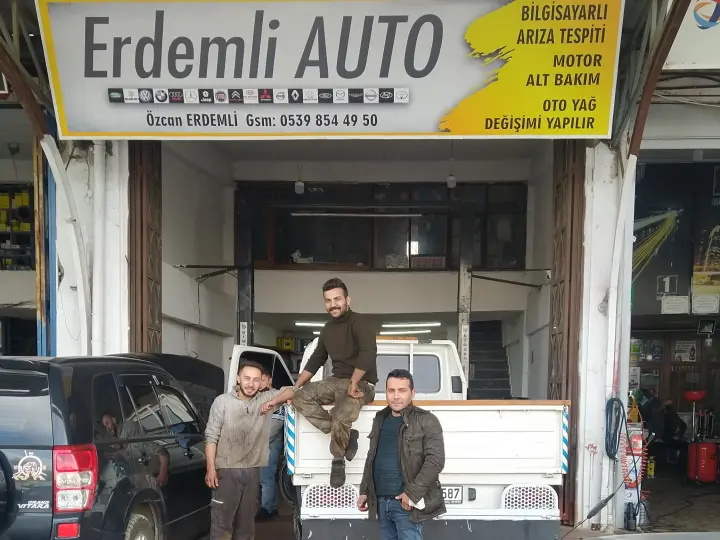 ERDEMLİ AUTO SERVİCE ️OTO TAMİR ve PERİYODİK BAKIM YAĞ DEĞİŞİMİ YAPILIR