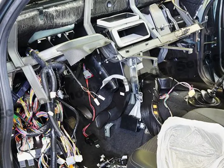 Erdemli Kara Oto Elektrik