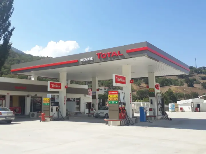 ERLER PETROL-Anne sevgisi Akaryakıt