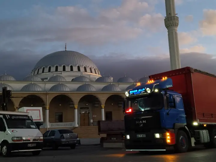 ERZURUM EXPRESS MEHMET KALE