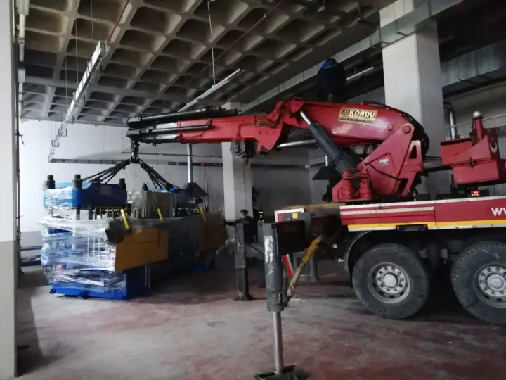 Esenyurt kiralık vinç hizmetleri ve sepetli vinç forklift kiralama