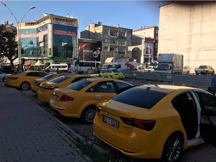 EskiÌ‡ Istanbul Yolu Bozkurt TaksiÌ‡