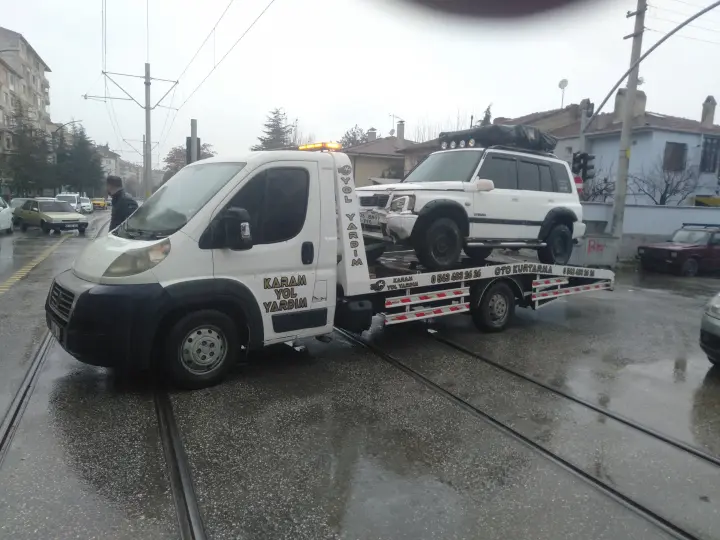 ESKİŞEHİR OTO KURTARMA-KARAM OTO KURTARMA ÇEKİCİ VE YOL YARDIM HİZMETLERİ