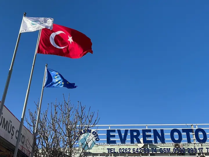 Evren Oto -Ferat Polat Usta