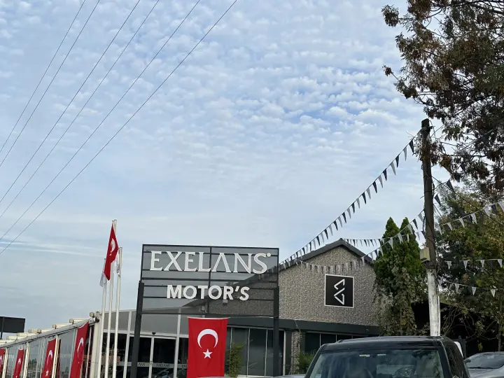 EXELANS MOTOR'S
