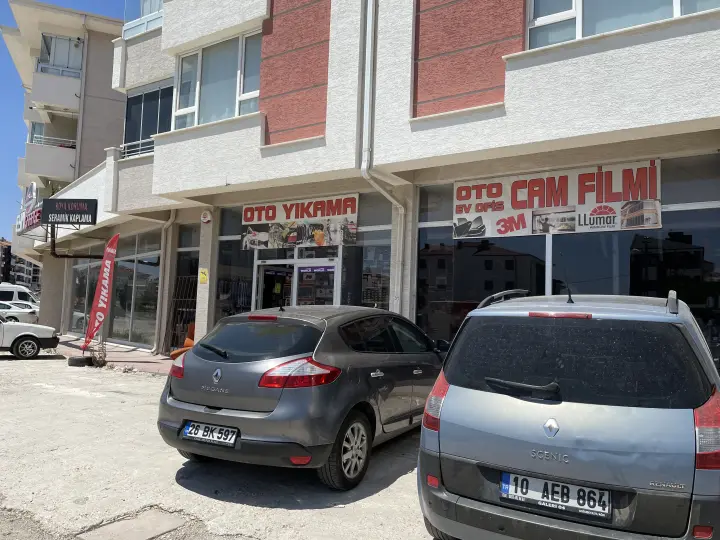 EYM Garage
