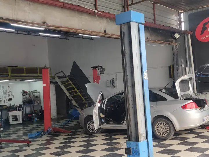F1 Otomobil Estetik Tamir & Bakım Merkezi