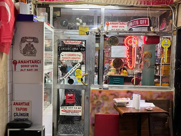 Fakülte Anahtar 7/24 Acil cilingir _seref usta_ anahtarci_beyoglu cihangir