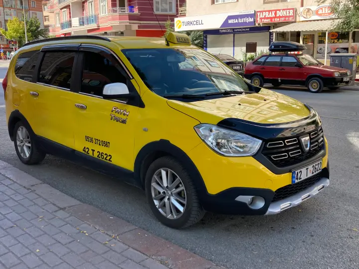 Fatih ışıklar taksi malas caddesi taksi 7/24 acil taksi